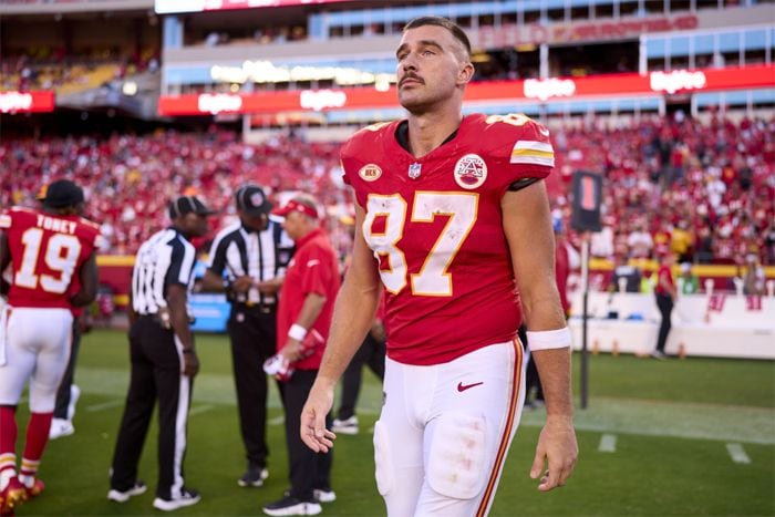 Travis Kelce en el partido que ganó ante la mirada de Taylor Swift