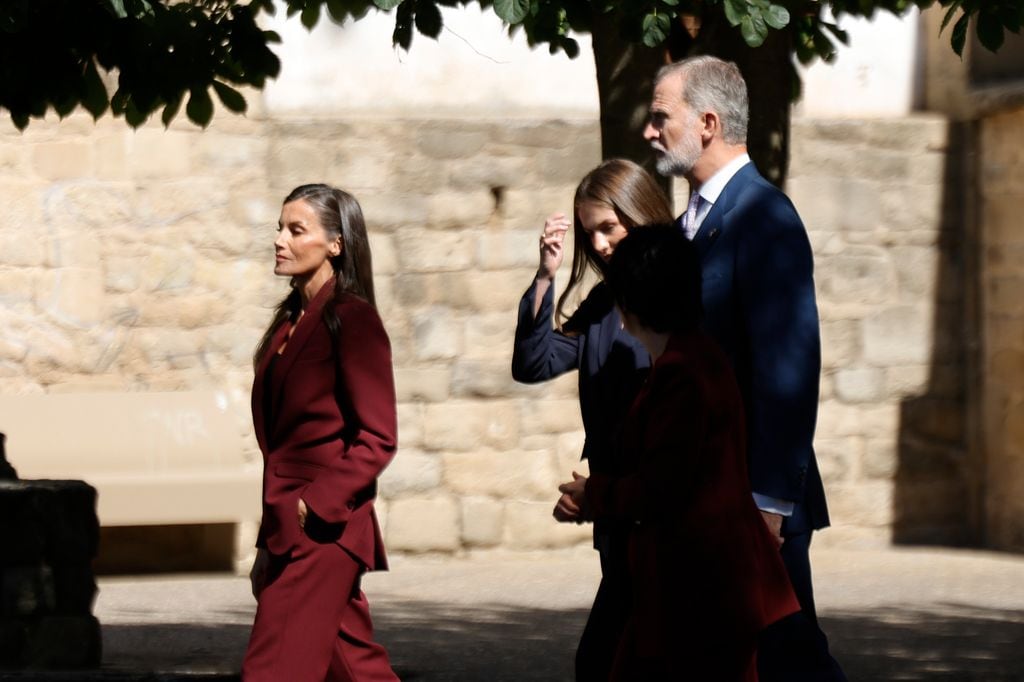 Los Reyes y la princesa Leonor en Navarra