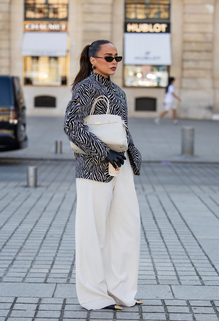 El animal print cambia de protagonista esta temporada: la cebra llega a las grandes semanas de la moda