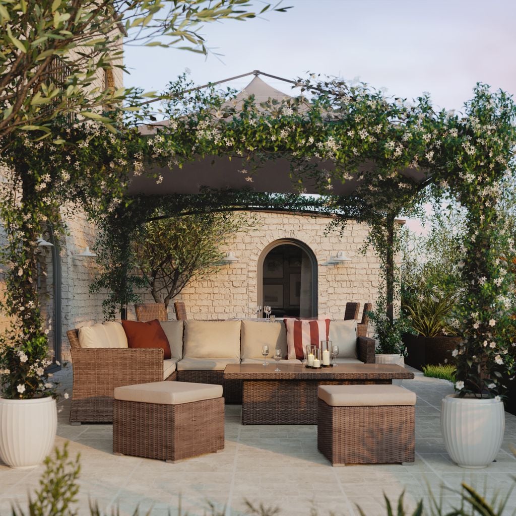 Salón de verano con muebles de ratán