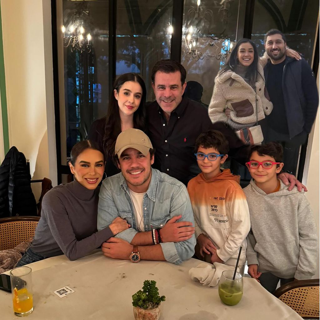 El jóven cantante celebró su cumpleaños al lado de toda su familia
