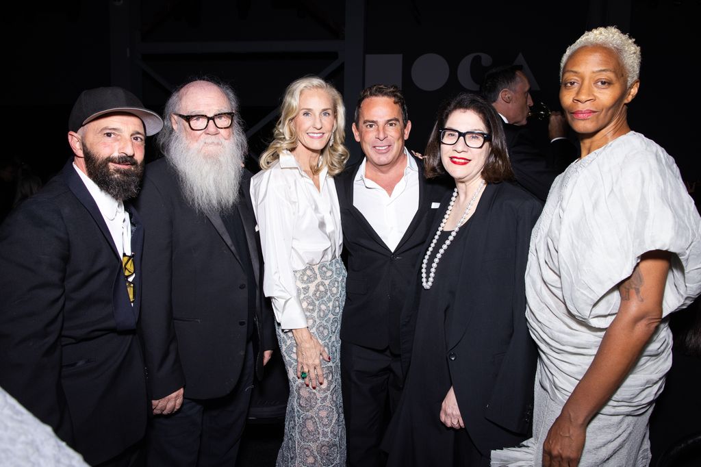 Piero Golia, Paul McCarthy, Carolyn Clark Powers, Eugenio Lopez, Ann Goldstein, Kara Walker en el evento.