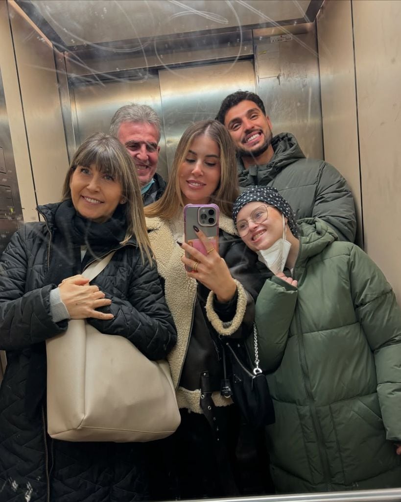 Muere Paula Cisneros, hermana de la influencer Sara Cisneros, que visibilizó el síndrome de Down en las redes sociales