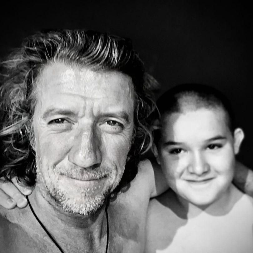 Nicolás Vallejo y su hijo Nicolás