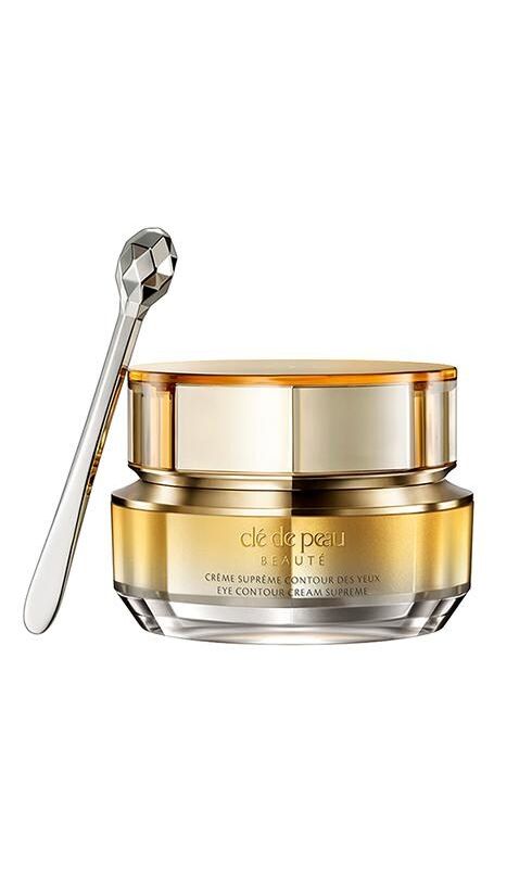 Contorno de ojos de Clé de Peau Beauté.