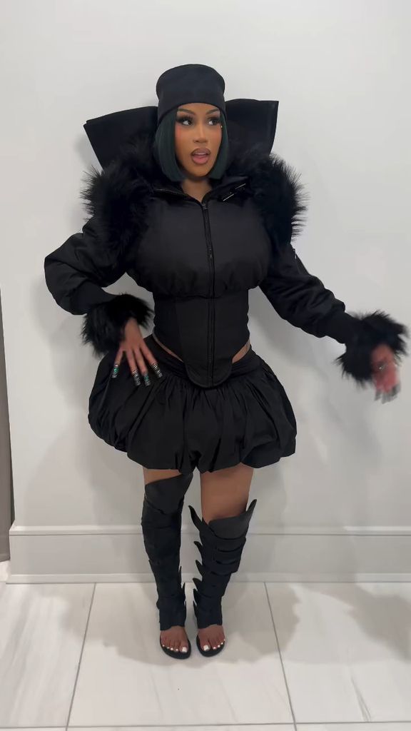 Con un video y un largo mensaje en sus redes sociales, Cardi B anunció la llegada de su bebé