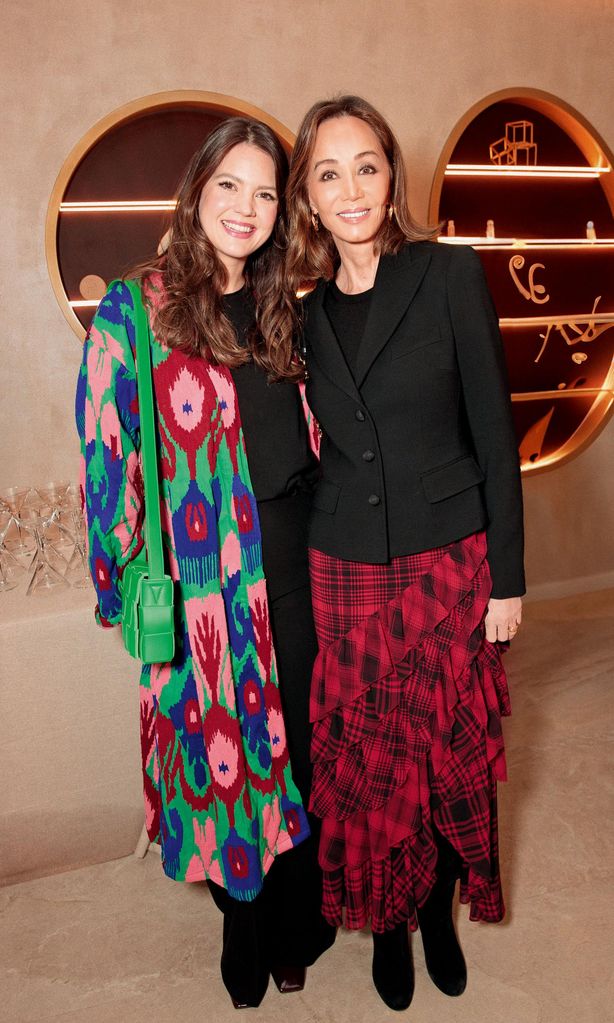 Isabel Preysler HOLA 4149