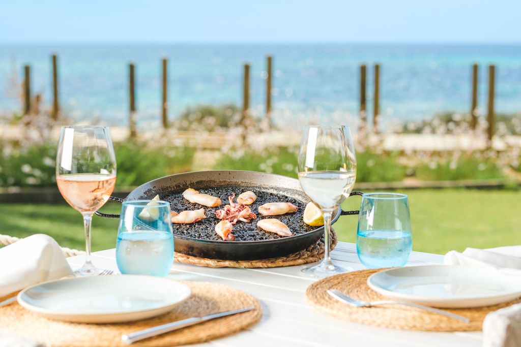 Gecko Formentera invita a descubrir su Beach Club y Restaurante