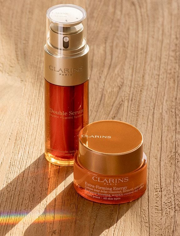 Nuevo tratamiento facial para tu rutina antiedad de Clarins