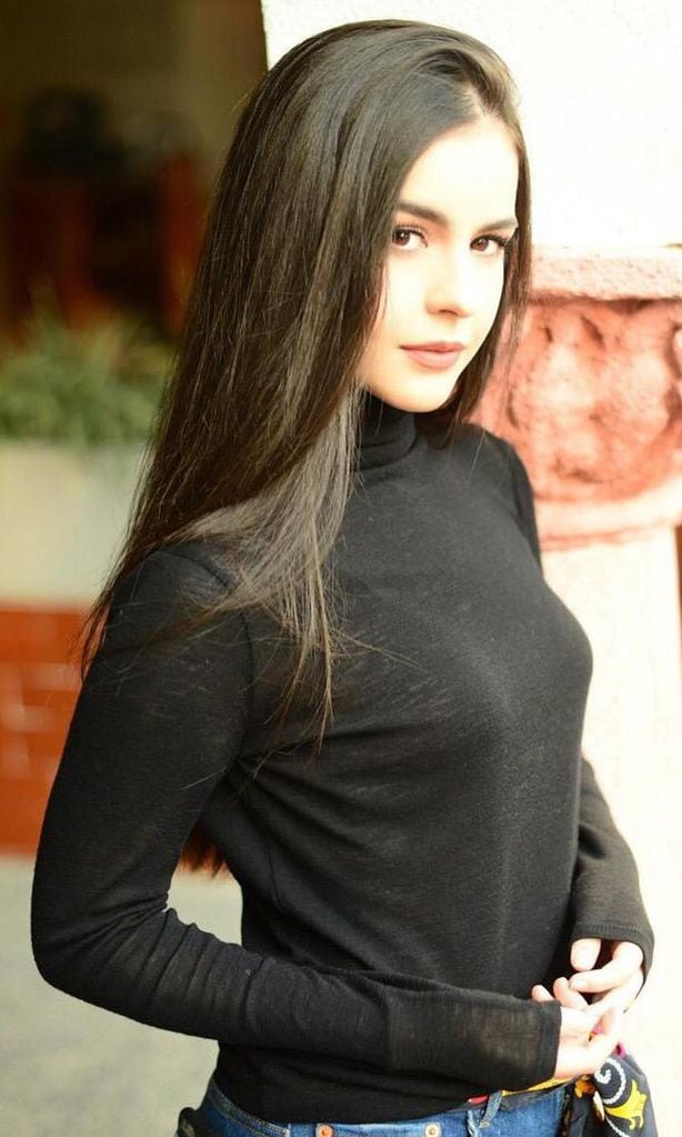 Ana Paula, hija de Biby Gaytán y Eduardo Capetillo
