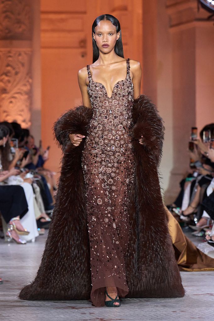Desfile Zuhair Murad Otoño/Invierno 2025-2026