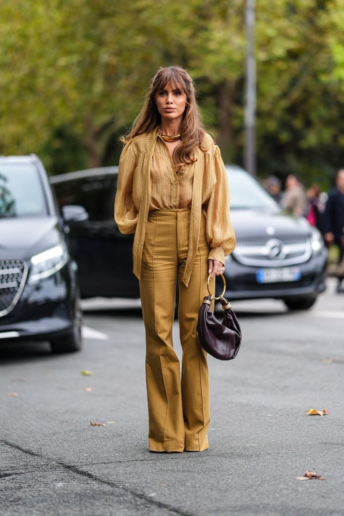 Los pantalones bohemios, tendencia de la primavera/verano 2025