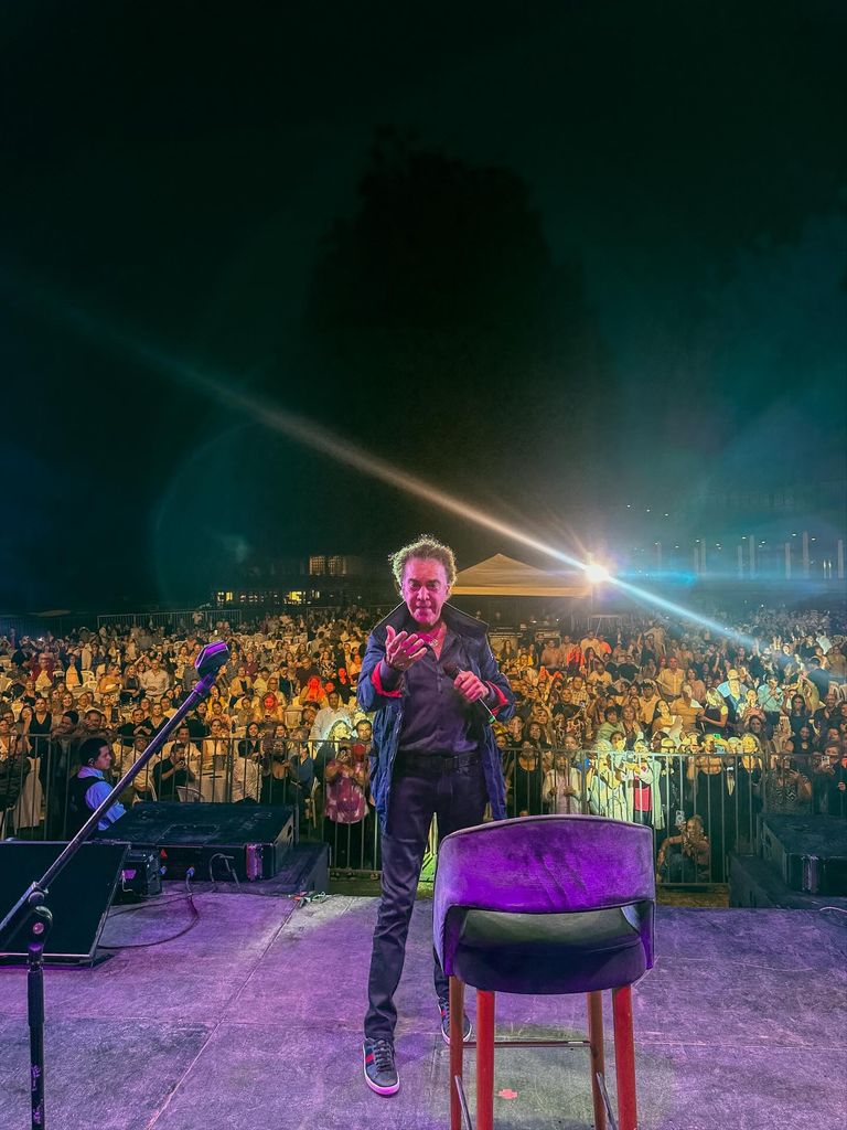 'El Puma' viajó a Ecuador para dar algunos conciertos que tenía programados.