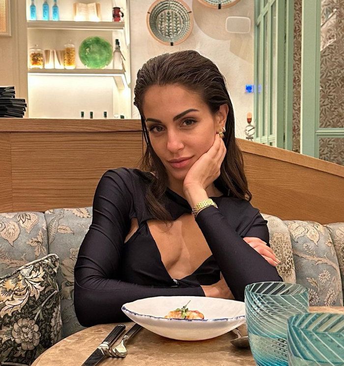 Hiba Abouk 