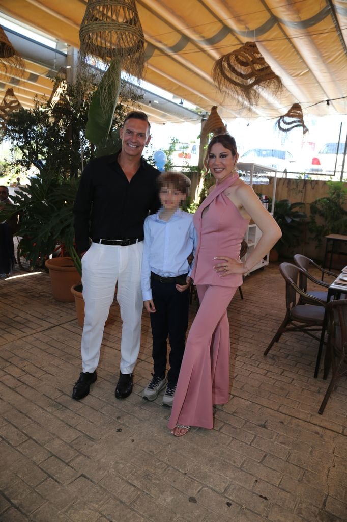 Tamara y Daniel Roque celebran juntos la comunión de su hijo tras su reciente separación: “Seguimos viviendo juntos"