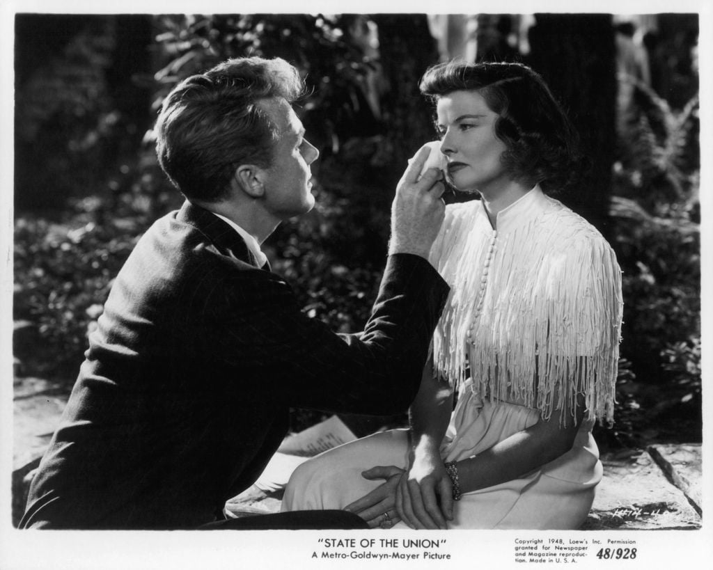 Katharine Hepburn inspiración invitadas vestido con flecos