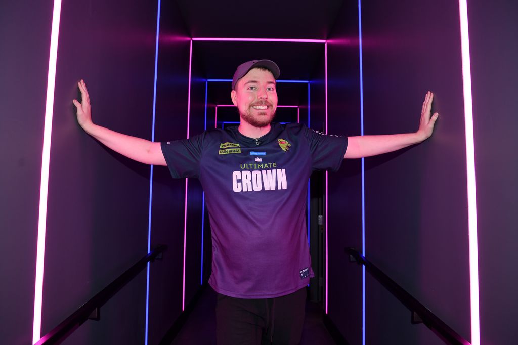 MrBeast, reconocido por sus excéntricas donaciones, ocupa el lugar 23 del conteo