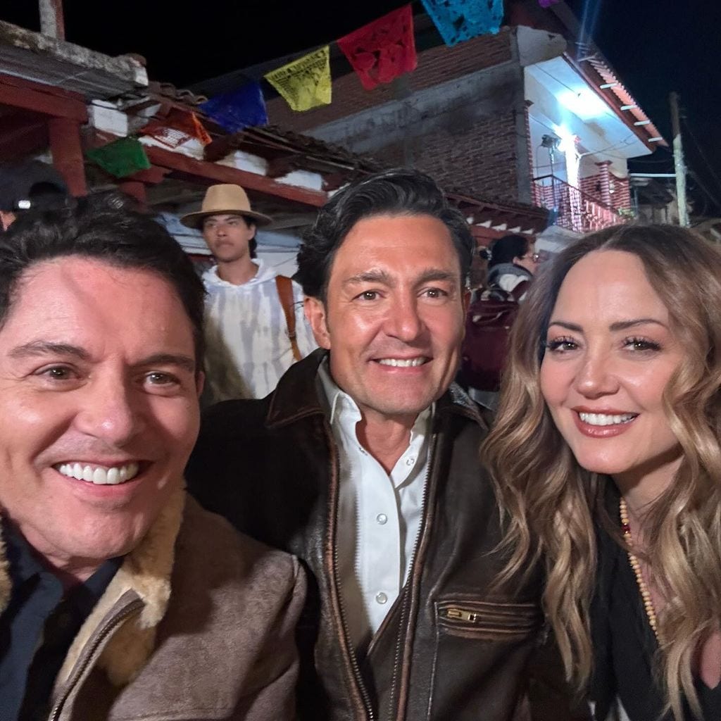 Andrea Legarreta, Fernando Colunga y Ernesto Laguardia en 'Amanecer'