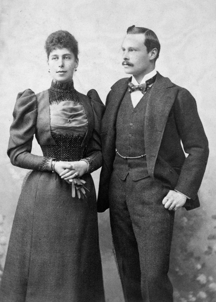 Victoria Melita de Sajonia-Coburgo y Gotha y Ernesto de Hesse-Darmstadt