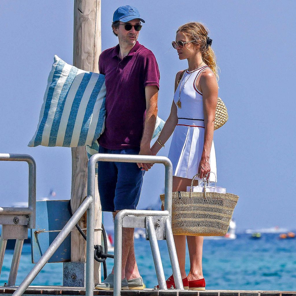 HOLA4121 Natalia Vodinova y Antoine Arnault