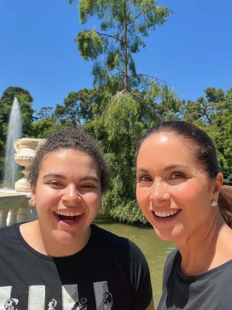 Lucero le ha dedicado un mensaje de felicitación cumpleañera a su hija por sus 21 años