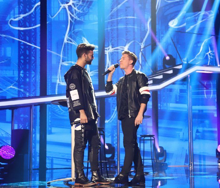 Agoney y Raoul 