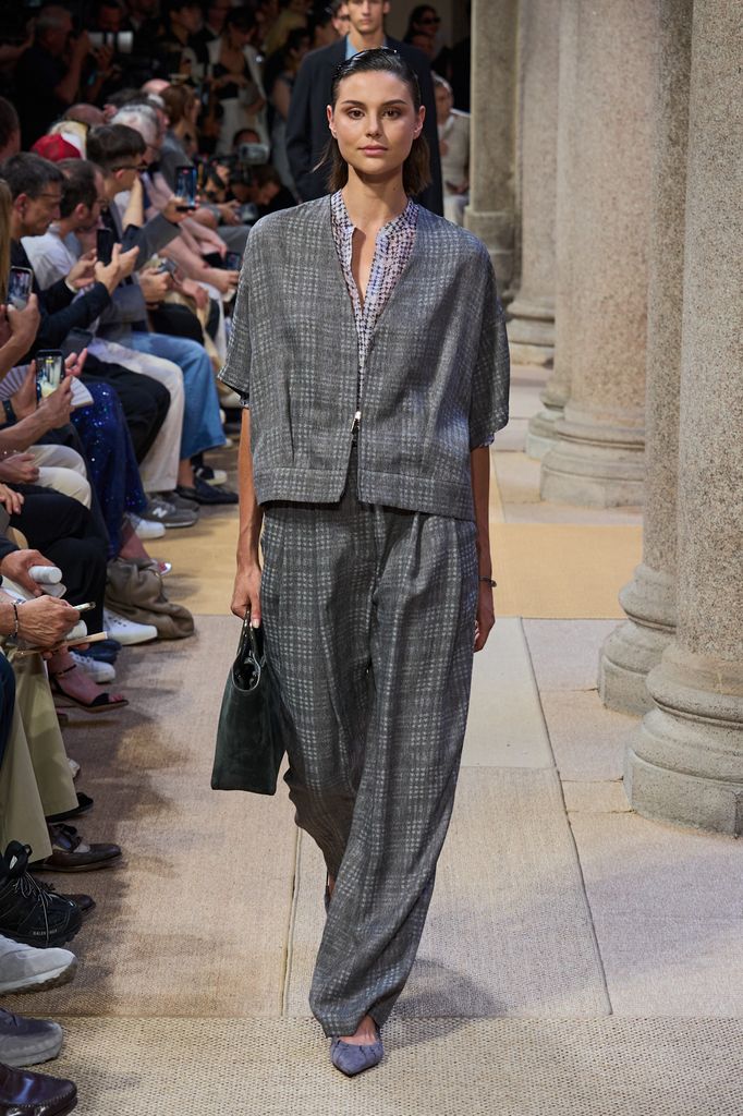Giorgio Armani Primavera/Verano 2027 Colección Crucero Mujer