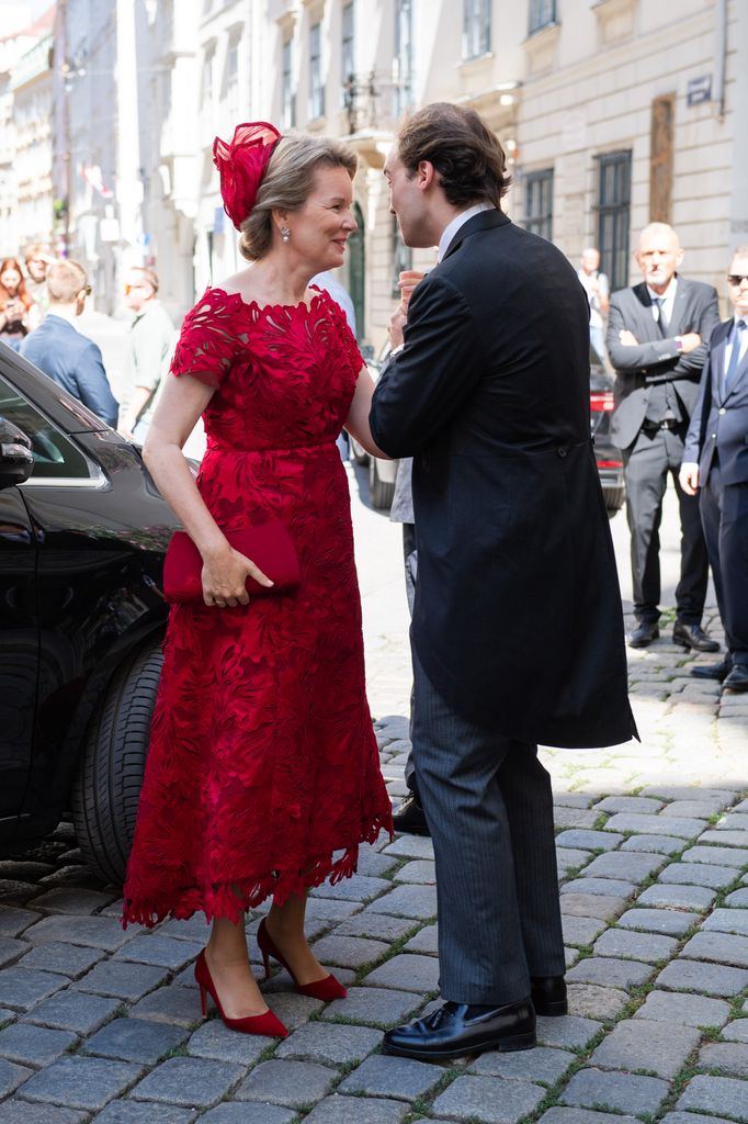 La reina Matilda de Bélgica en la boda de Isabel von Habsburg-Lothringen en Viena, Austria, este sábado