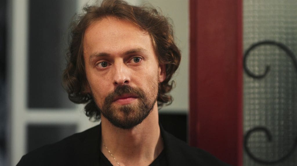  Metin Akdülger, de 'Gracias, ¿el siguiente?', será el coprotagonista de Hande en 'İki Dünya Bir Dilek'