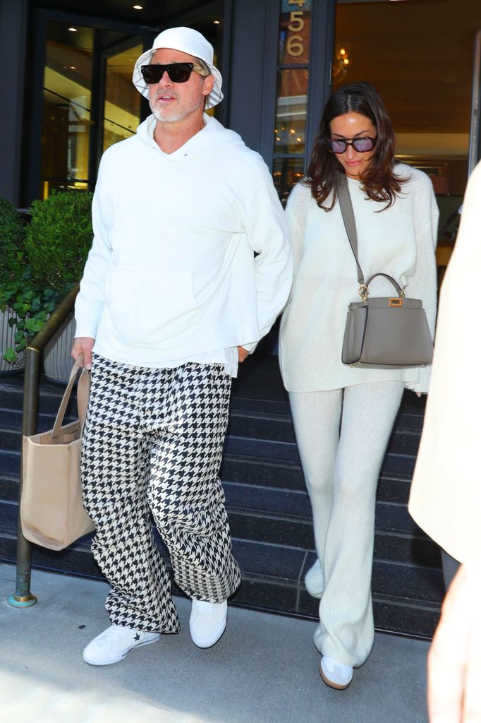 Actor Brad Pitt e Ines de Ramon por Nueva York