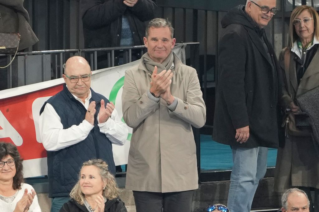 Iñaki Urdangarin, aplaudiendo la actuación deportiva de su hijo Pablo
******EXCLUSIVE**********
******EXCLUSIVE**********