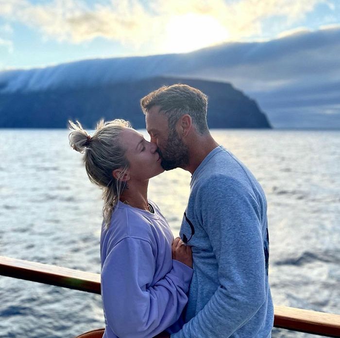 Brian Austin Green y Sharna Burgess