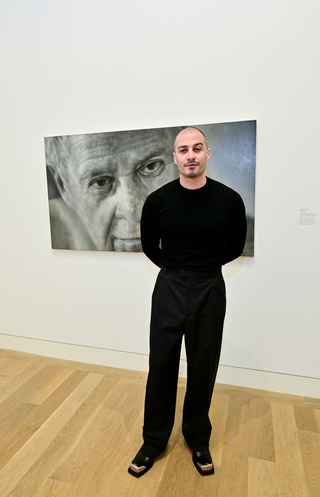 Jason Bard Yarmosky ha centrado su obra en temas como el envejecimiento, el tiempo y la memoria.