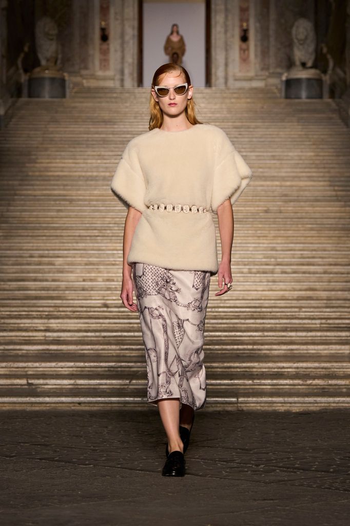 Max Mara: desfile de la colección Resort 2026 en Nápoles