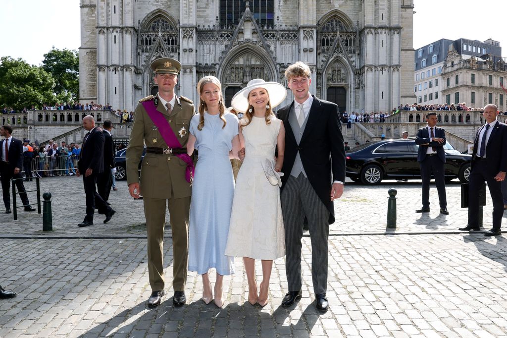 La princesa Elisabeth heredera con sus tres hermanos, Gabriel, Eleanore y Emmanuel