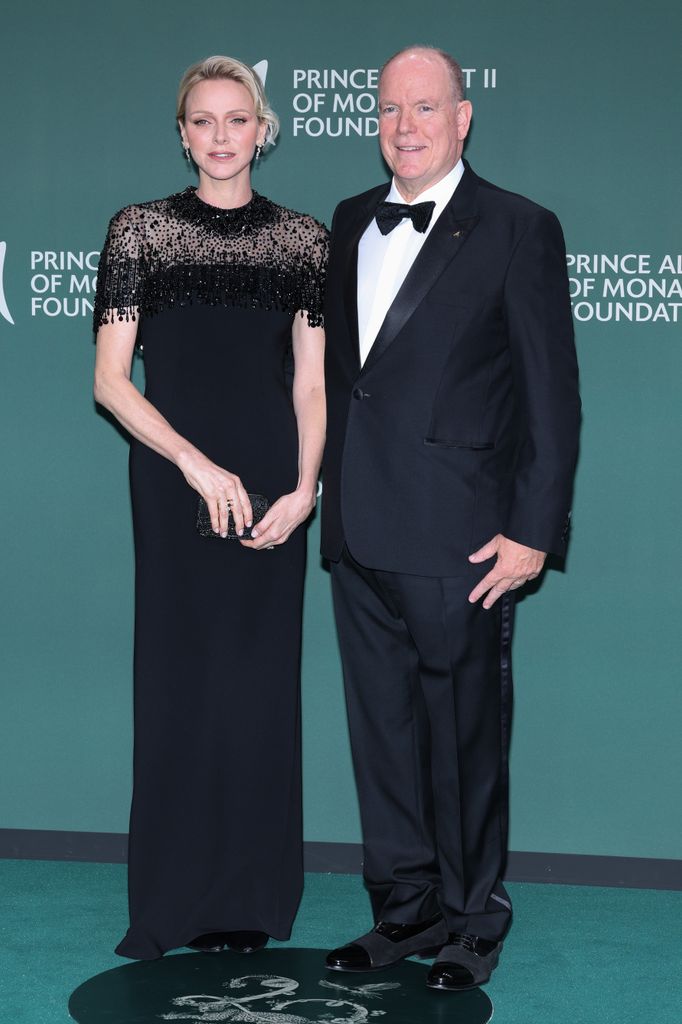 La princesa Charlene y el príncipe Alberto de Mónaco en la gala por los 20 años de la Fundación Alberto II de Mónaco
