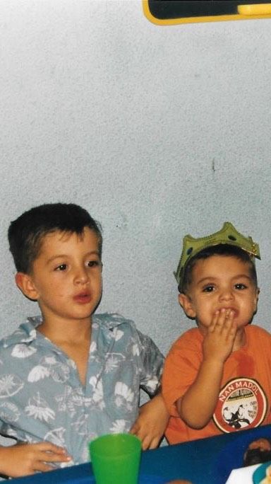Xavi ha recordado a su hermano Xisco en su primer cumpleaños sin él con una emotiva carta acompañada de imágenes de toda una vida juntos