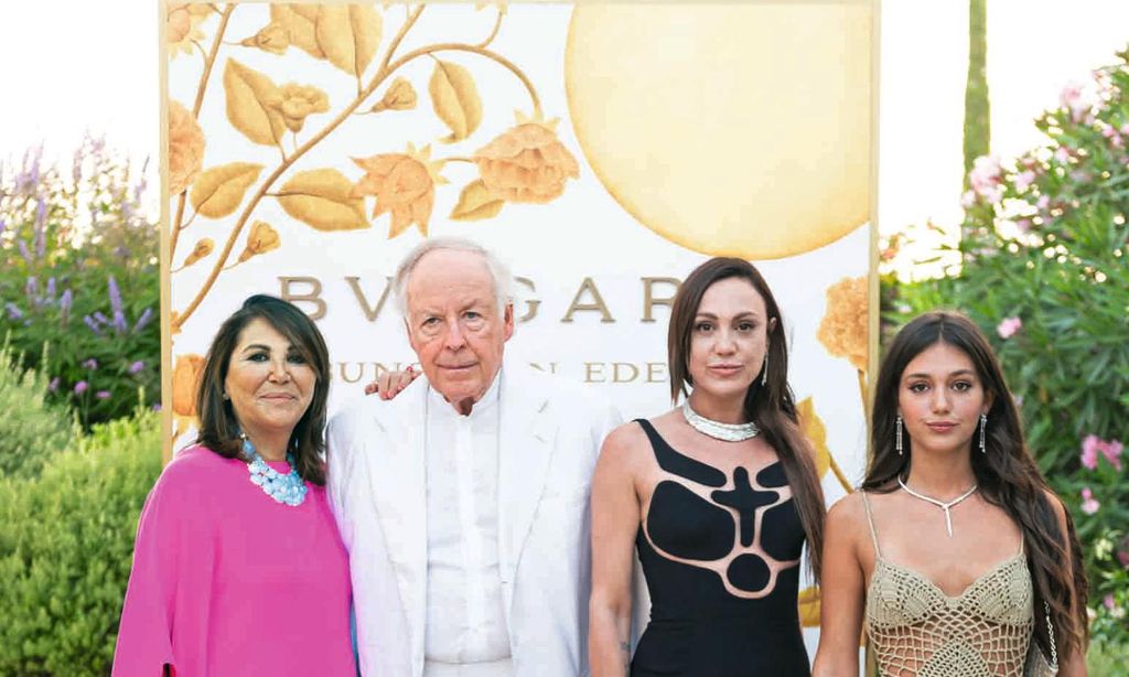 Beatrice y Nicola Bulgari, Ludovica Amati y Gala Martinucci HOLA 4068