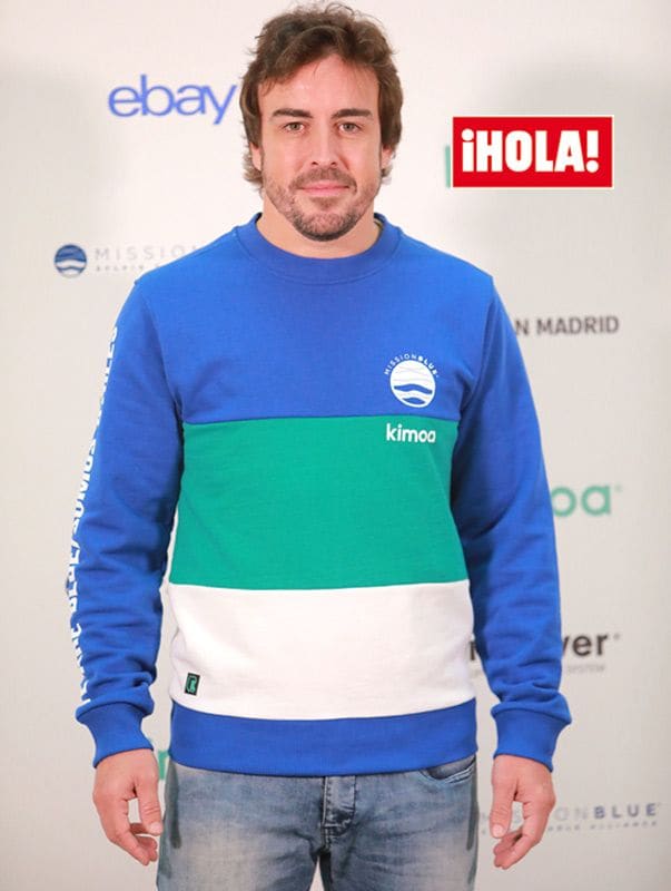 Fernando Alonso, operado 'con éxito' de la mandíbula tras ser atropellado mientras montaba en bici