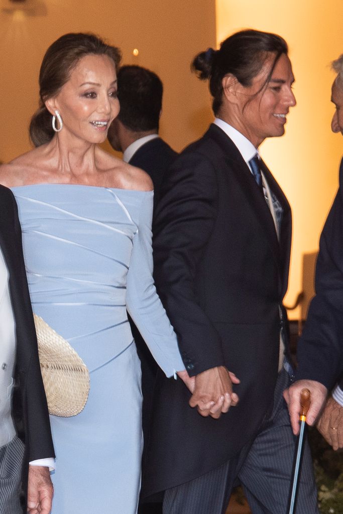 Isabel Preysler y su hijo Julio José Iglesias en una foto de 2022 en Sotogrande, España.