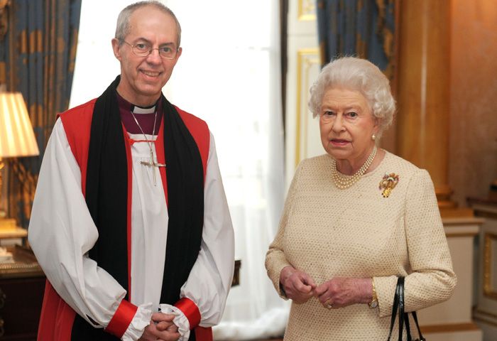 El arzobispo de Canterbury: oficiante de la coronación, mediador con Harry y con un vida peculiar