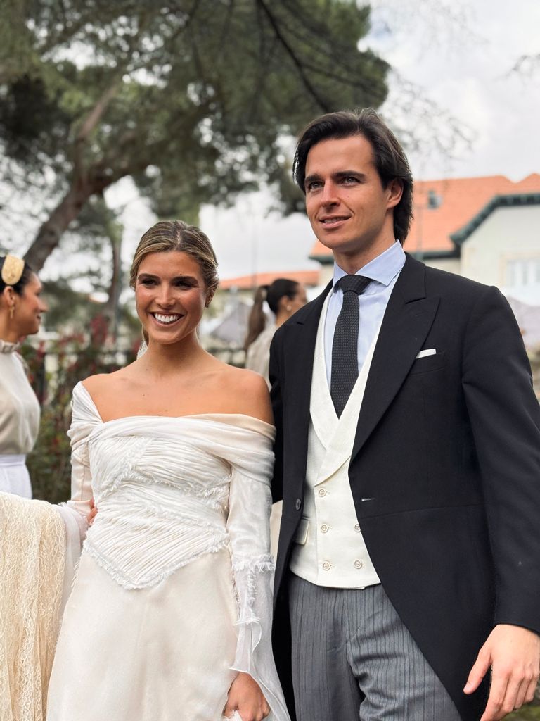 Novia con vestido de Matelier, boda en Madrid