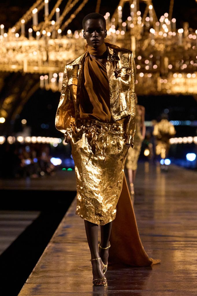 Paris Fashion Week: desfile de Saint Laurent (Primavera/Verano 2027)