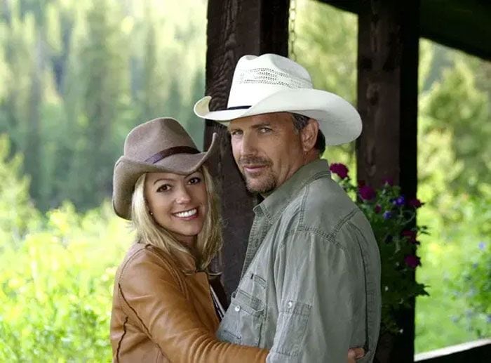 Kevin Costner y su exmujer Christine Baumgartner llegan a un acuerdo de divorcio