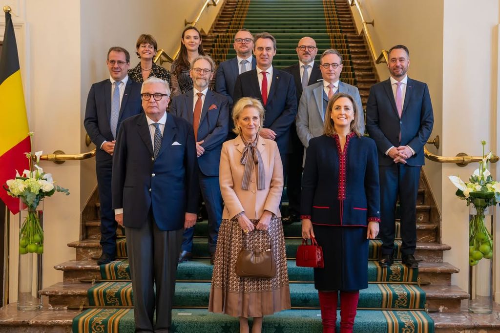 Foto de familia en el Palacio de la Nación