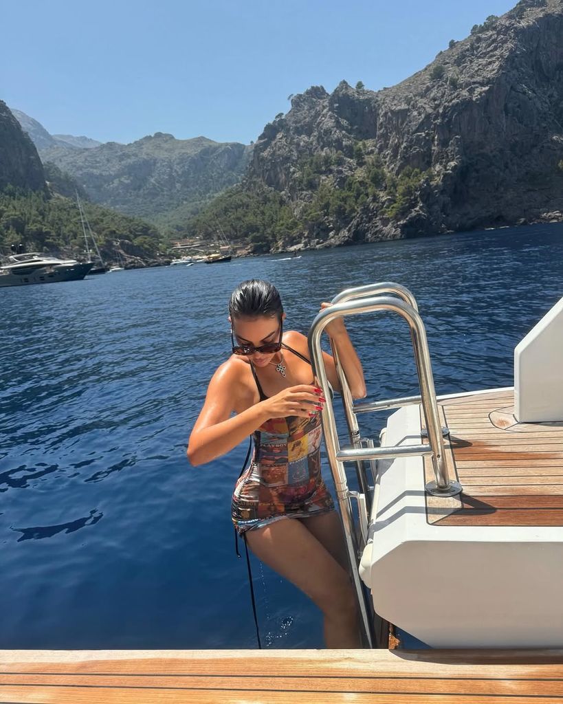 Cristiano Ronaldo y Georgina Rodríguez durante sus vacaciones en Mallorca den 2024