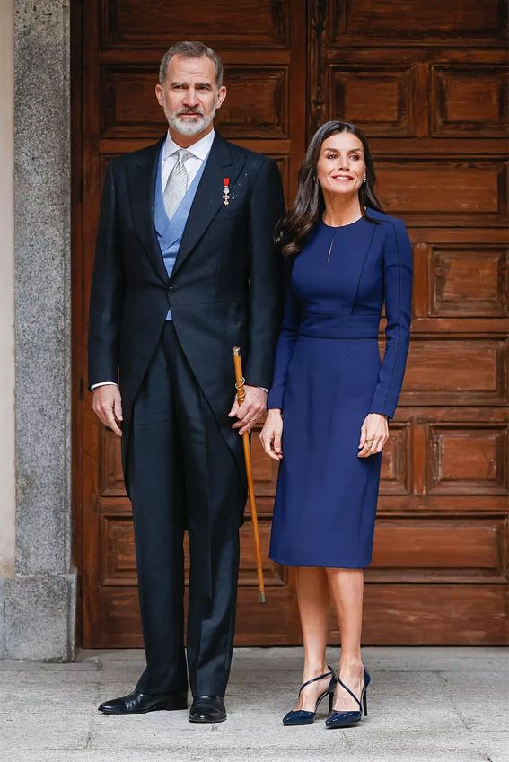 Rania de Jordania y su guiño a la reina Letizia en el retrato por su 52 cumpleaños