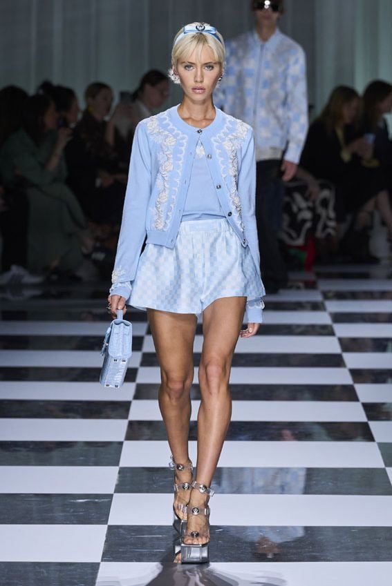 versace032a
