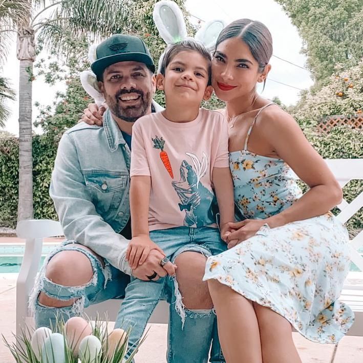 Alejandra Espinoza y su familia