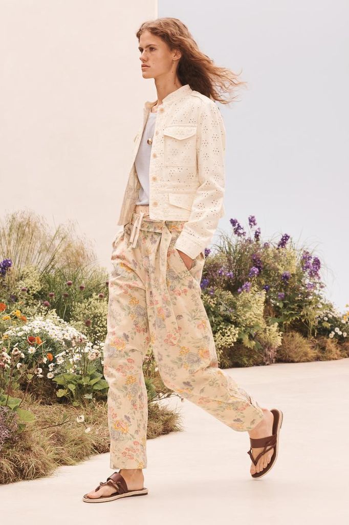Colección estampado flores Zara julio 2026